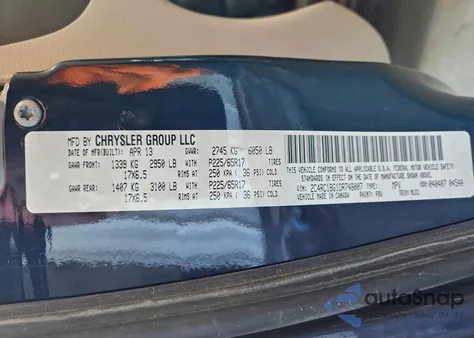 2013 Chrysler Town & Country Touring z USA, uszkodzony, nr VIN 2C4RC1BG1DR748007